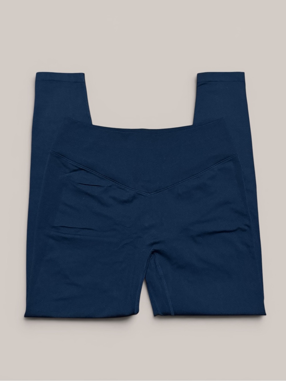 AUROLA Black Leggings with Butt Scrunch